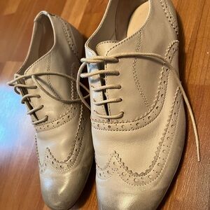 Sundance shoes size 7 1/2